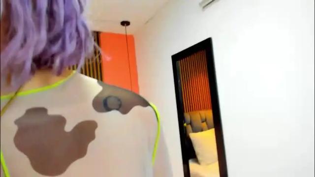 Image 10 of catalina_clark Stream on Chaturbate on 16 hours ago