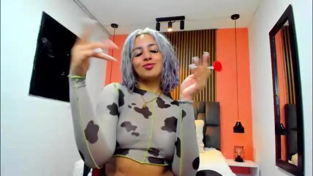 Image 3 of catalina_clark Stream on Chaturbate on 16 hours ago