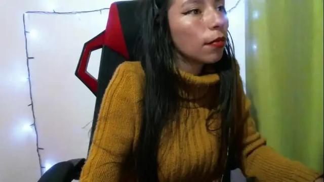 Image 2 of catalina_colombia Stream on Chaturbate on 6 months ago