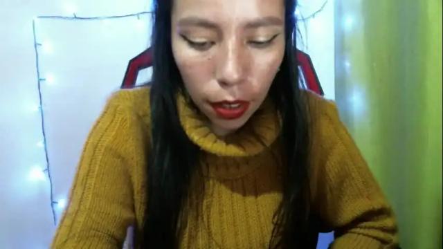 Image 4 of catalina_colombia Stream on Chaturbate on 6 months ago