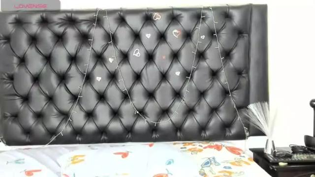 Image 11 of catalina_fer Stream on Chaturbate on 15 months ago