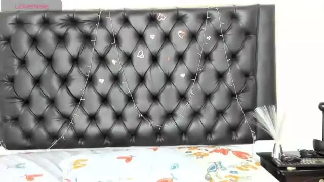 Image 12 of catalina_fer Stream on Chaturbate on 15 months ago