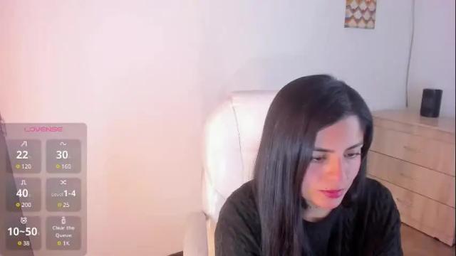 Image 2 of catalina_naughtyy Stream on Chaturbate on 1 month ago
