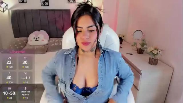 Image 8 of catalina_naughtyy Stream on Chaturbate on 1 month ago