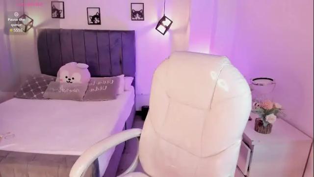 Image 2 of catalina_naughtyy Stream on Chaturbate on 29 days ago