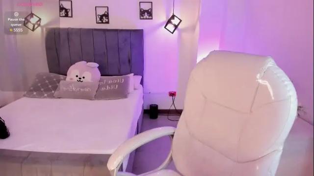 Image 6 of catalina_naughtyy Stream on Chaturbate on 29 days ago