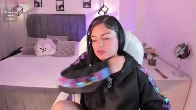 Image 12 of catalina_naughtyy Stream on Chaturbate on 25 days ago