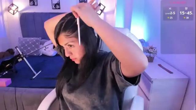 Image 3 of catalina_naughtyy Stream on Chaturbate on 18 days ago