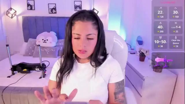 Image 7 of catalina_naughtyy Stream on Chaturbate on 12 days ago