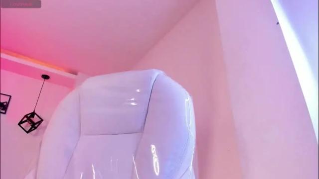 Image 7 of catalina_naughtyy Stream on Chaturbate on 2 days ago