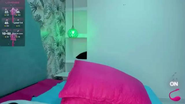 Image 12 of catalinaa24 Stream on Chaturbate on 13 months ago
