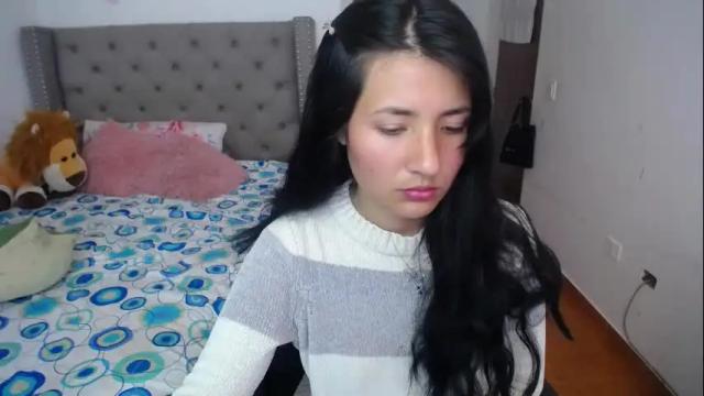 Image 3 of catalinahounn Stream on Chaturbate on 2 months ago