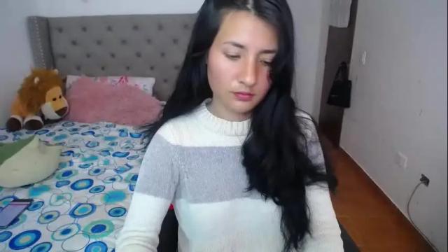 Image 4 of catalinahounn Stream on Chaturbate on 2 months ago