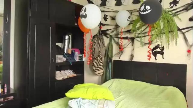 Image 4 of catalinalince Stream on Chaturbate on 27 days ago