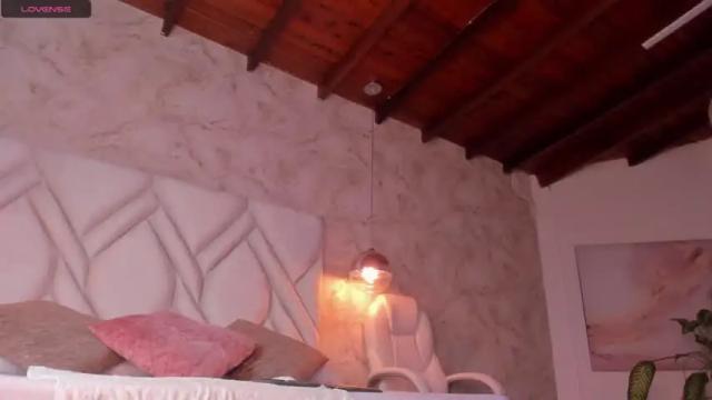 Thumbnail 1, catalinamendes_99's Stream at Chaturbate, 16 months ago