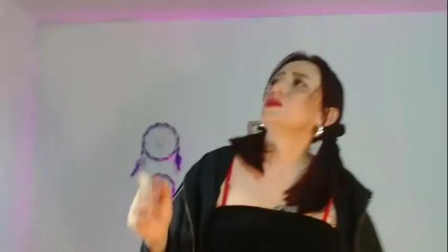 Image 11 of catalinamommyx Stream on Chaturbate on 13 days ago