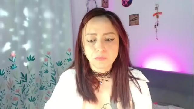 Image 6 of catalinamommyx Stream on Chaturbate on 9 days ago