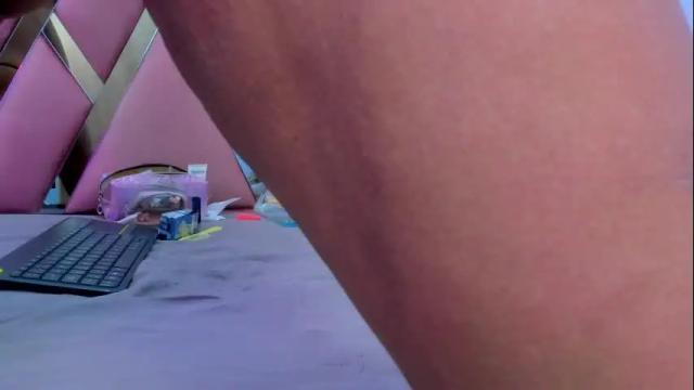 Image 11 of catalinamontana Stream on Chaturbate on 1 month ago