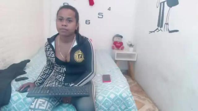 Image 7 of catalinasanchez_ Stream on Chaturbate on 14 months ago