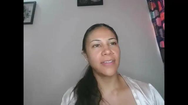 Image 12 of catalinavega87 Stream on Chaturbate on 4 months ago