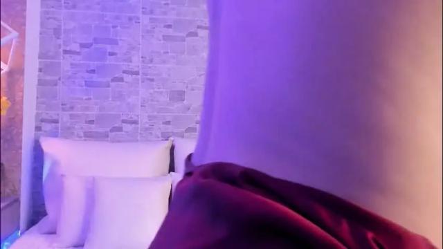 Image 6 of catalinnathompson Stream on Chaturbate on 2 months ago