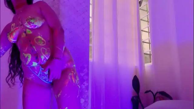 Image 7 of catalinnathompson Stream on Chaturbate on 2 months ago