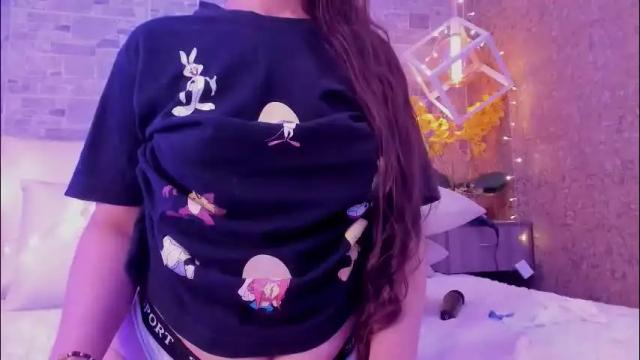 Image 2 of catalinnathompson Stream on Chaturbate on 1 month ago