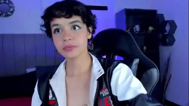 Image 6 of catarsiss_moon Stream on Chaturbate on 8 days ago