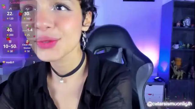 Image 2 of catarsiss_moon Stream on Chaturbate on 4 days ago