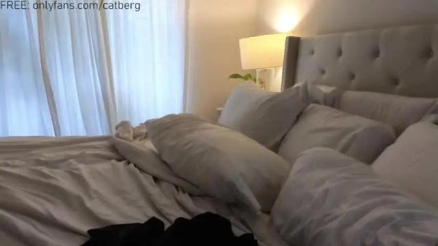 Image 10 of catberg Stream on Chaturbate on 17 months ago