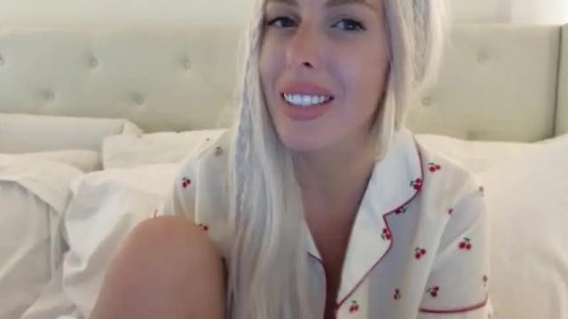 Thumbnail 1, catberg's Stream at Chaturbate, 16 months ago