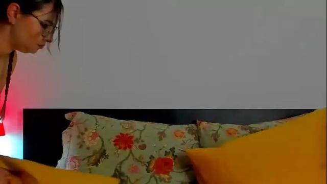 Image 3 of caterinnakat Stream on Chaturbate on 1 month ago