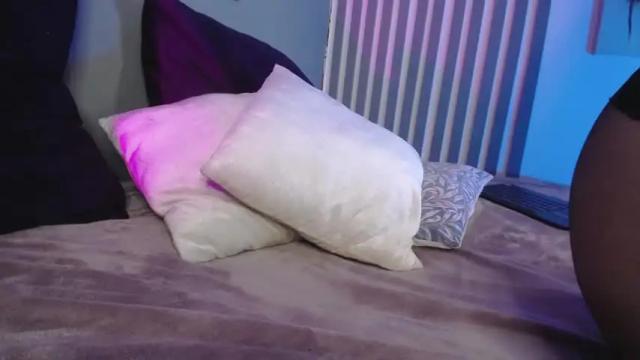 Image 11 of catherine_xo Stream on Chaturbate on 21 months ago