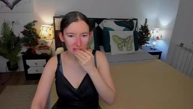 Image 10 of catherinewalls Stream on Chaturbate on 15 months ago