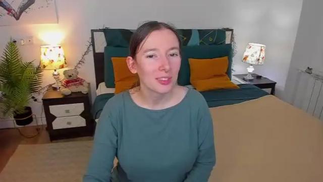 Image 12 of catherinewalls Stream on Chaturbate on 15 months ago