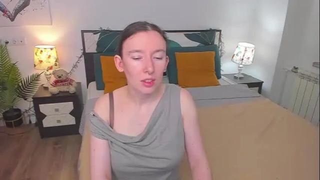 Image 2 of catherinewalls Stream on Chaturbate on 2 months ago