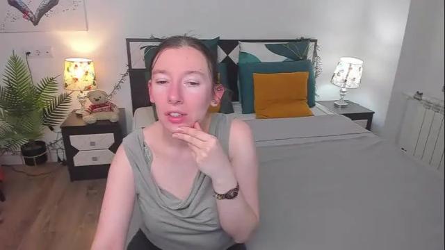 Image 11 of catherinewalls Stream on Chaturbate on 1 month ago