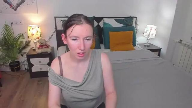 Image 6 of catherinewalls Stream on Chaturbate on 1 month ago
