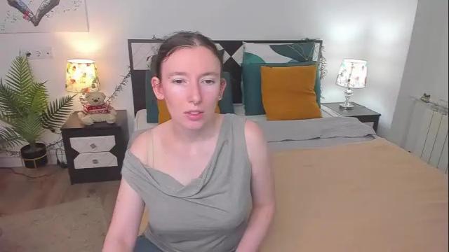 Image 2 of catherinewalls Stream on Chaturbate on 1 month ago