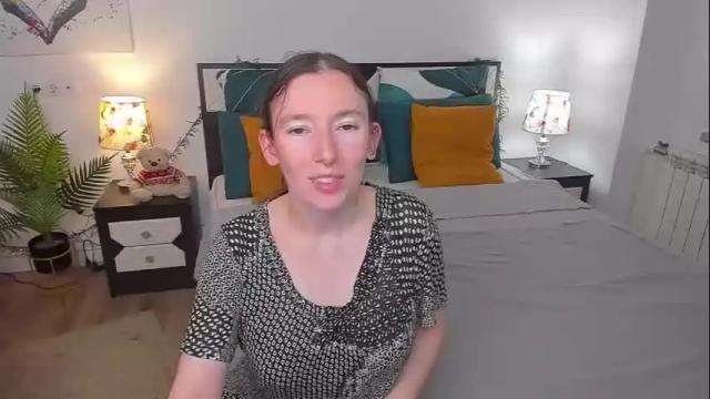Image 8 of catherinewalls Stream on Chaturbate on 1 month ago