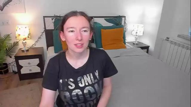 Image 7 of catherinewalls Stream on Chaturbate on 1 month ago