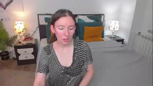 Image 2 of catherinewalls Stream on Chaturbate on 27 days ago
