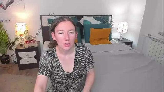 Image 7 of catherinewalls Stream on Chaturbate on 27 days ago