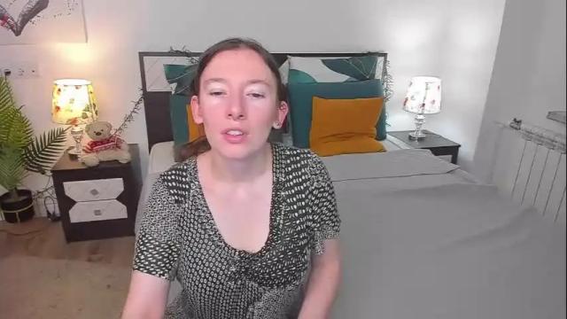 Image 8 of catherinewalls Stream on Chaturbate on 27 days ago