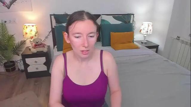 Image 10 of catherinewalls Stream on Chaturbate on 11 days ago