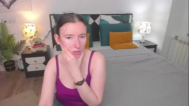 Image 2 of catherinewalls Stream on Chaturbate on 11 days ago