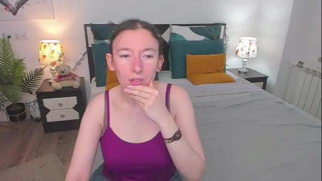 Image 7 of catherinewalls Stream on Chaturbate on 11 days ago