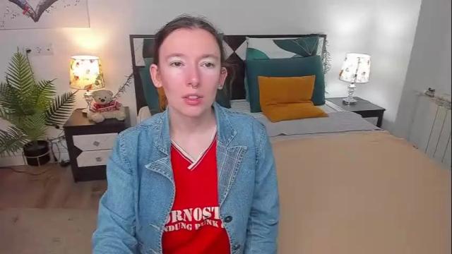 Image 2 of catherinewalls Stream on Chaturbate on 4 days ago