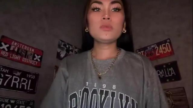 Image 3 of cathy_sanches Stream on Chaturbate on 1 month ago