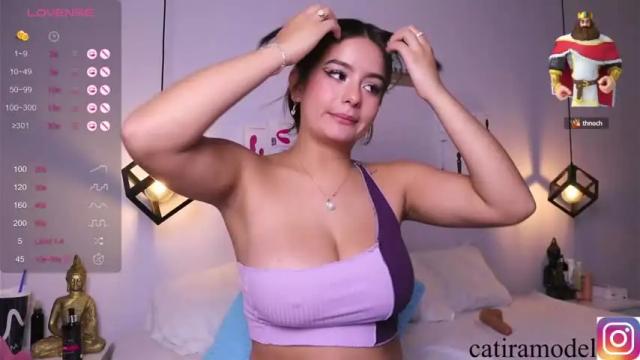 Image 2 of catira_model Stream on Chaturbate on 17 months ago